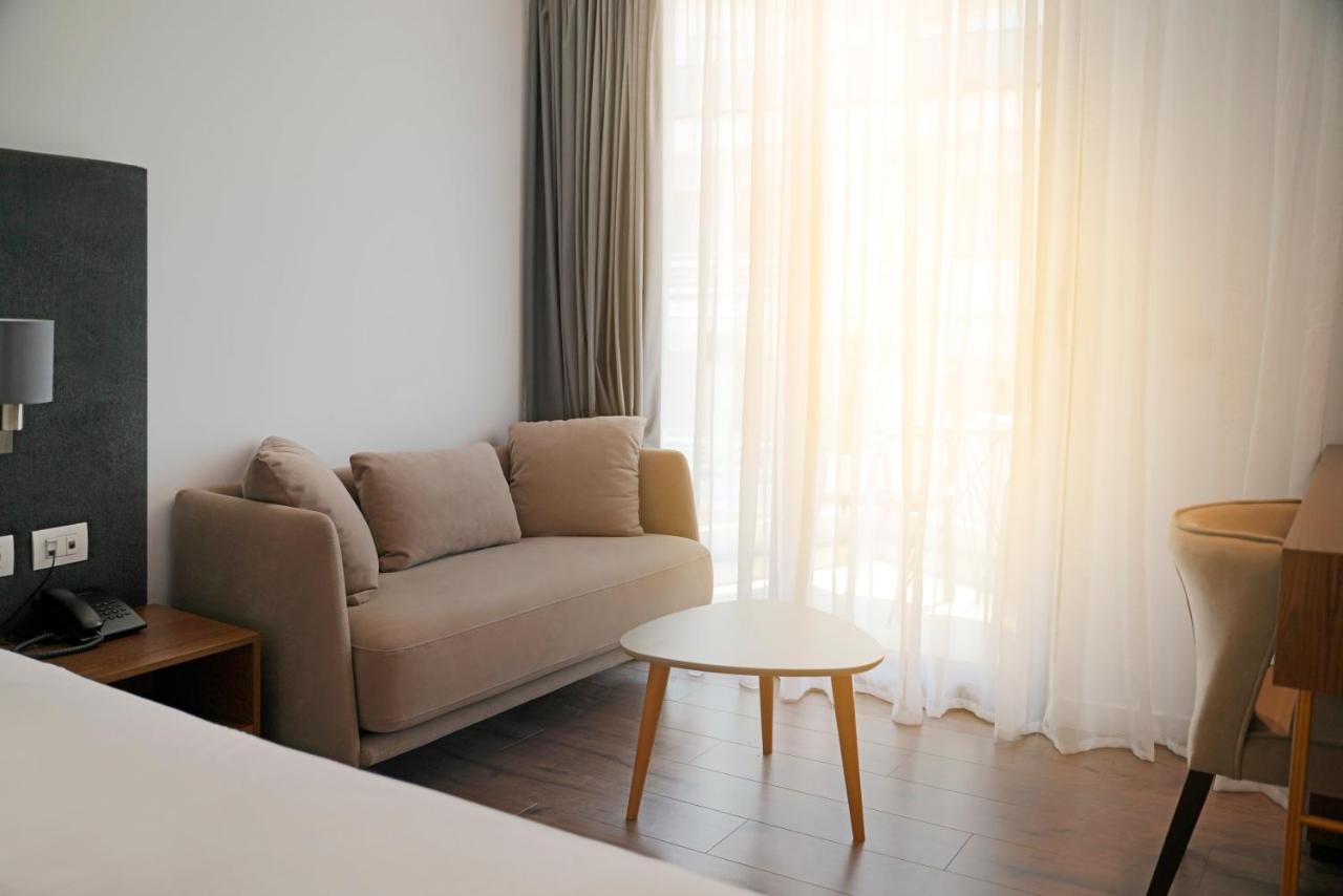 Dorchester Hotel Sarandë Esterno foto