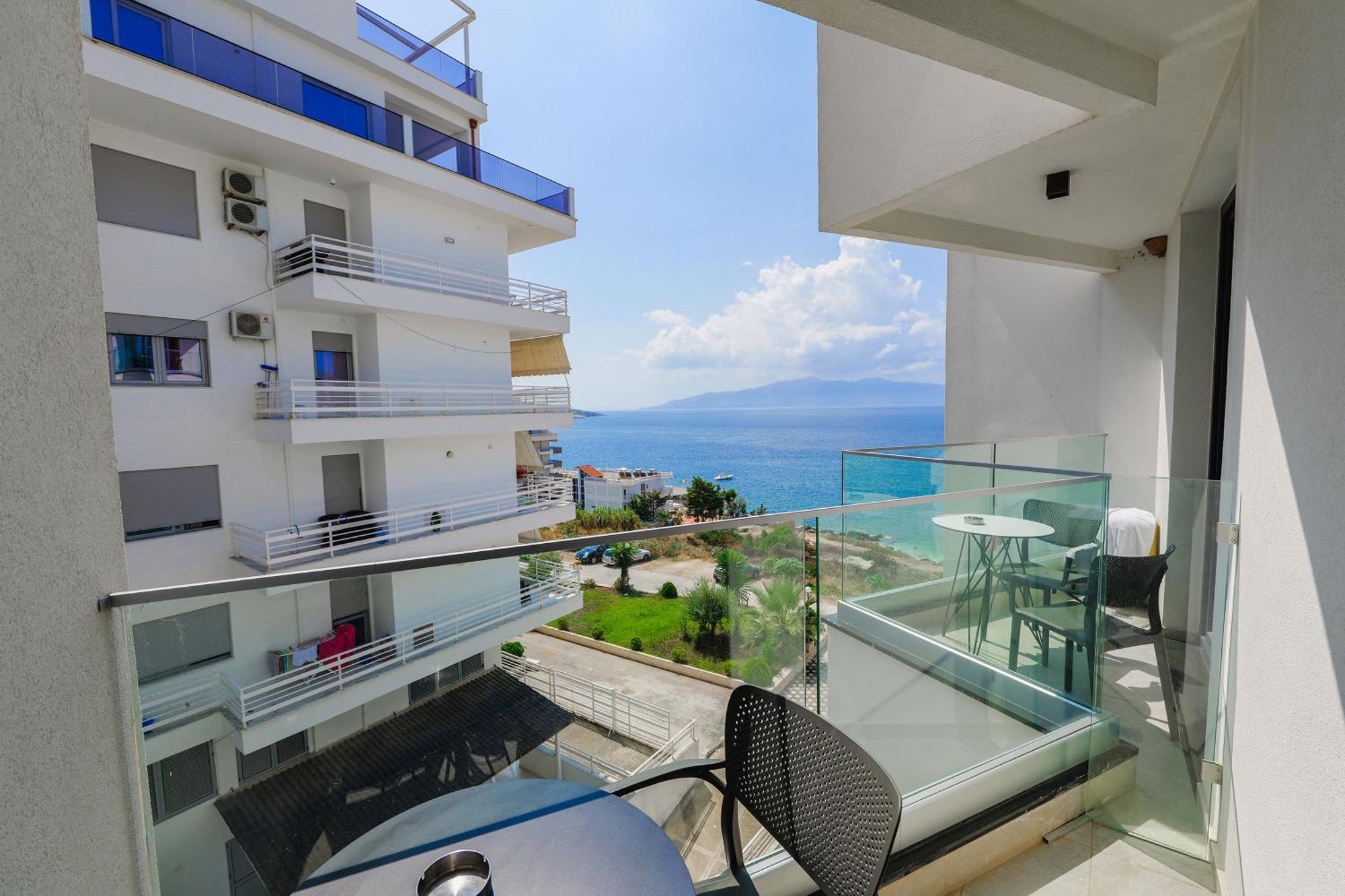 Dorchester Hotel Sarandë Esterno foto