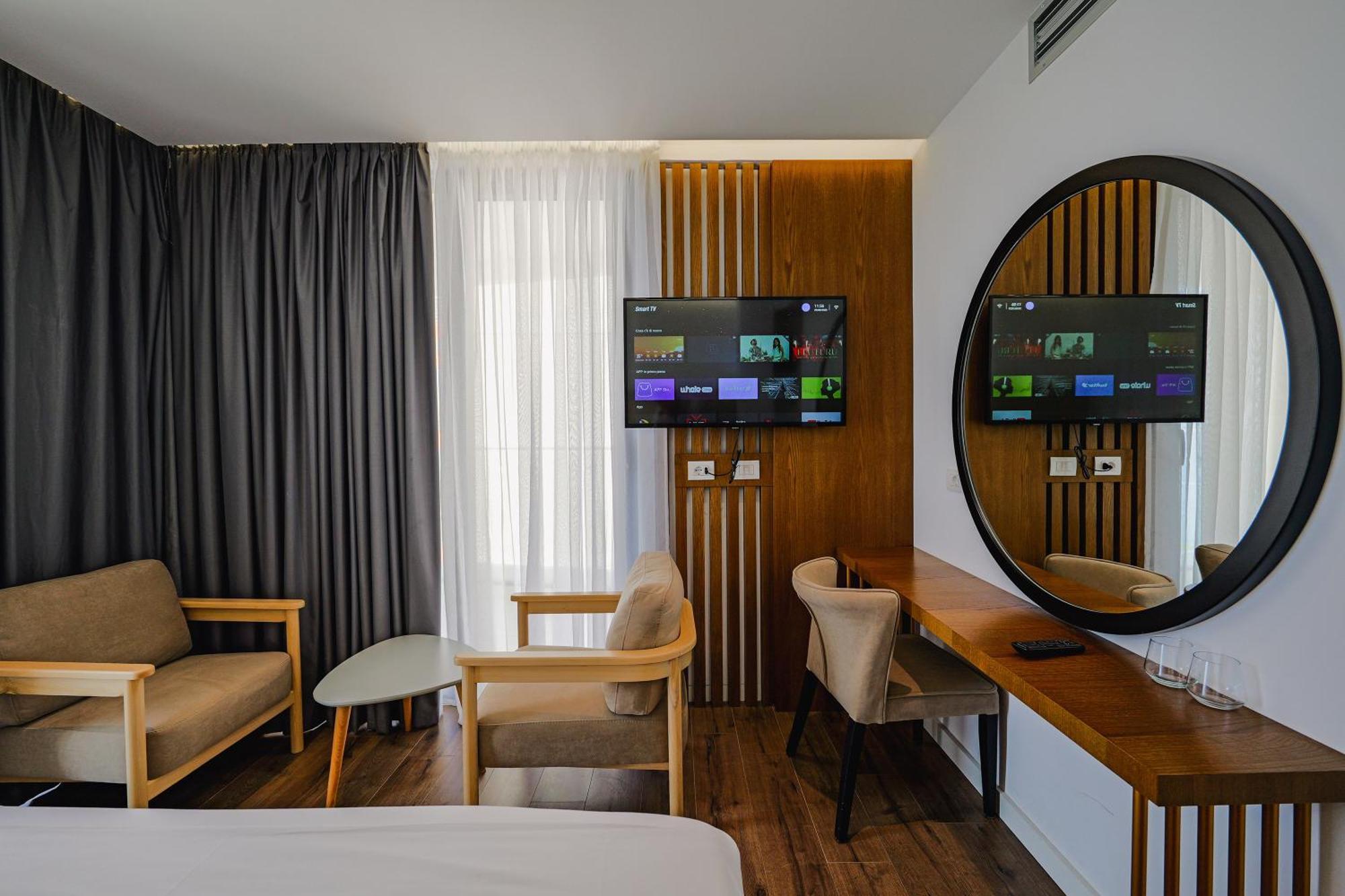 Dorchester Hotel Sarandë Esterno foto